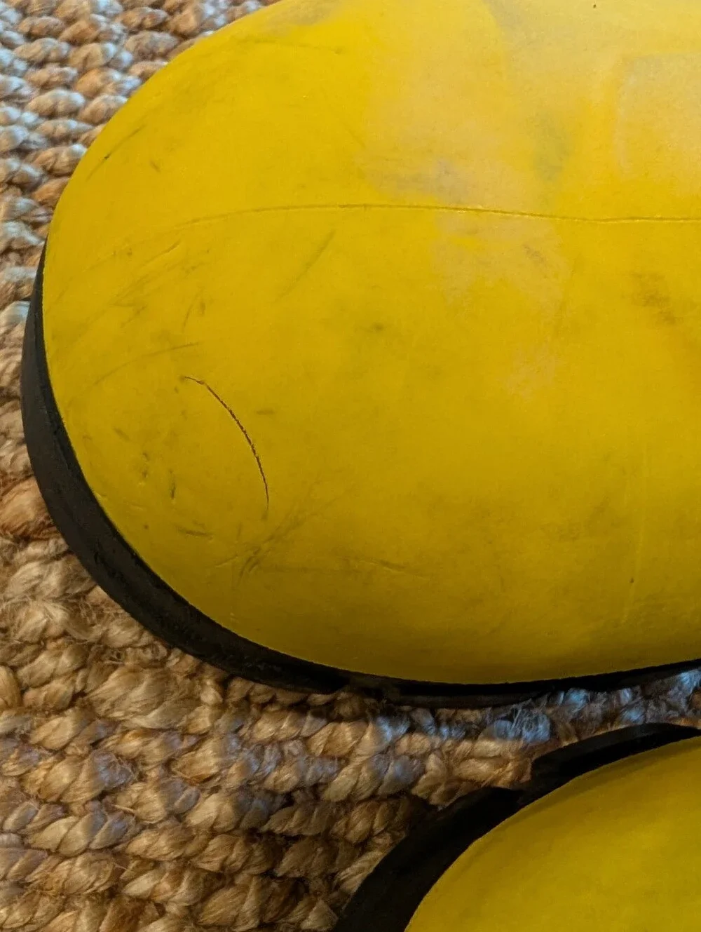 Tingley men yellow